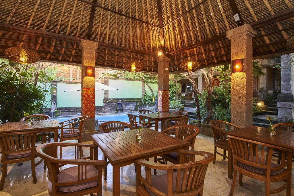 Ellies Hotel 누사두아 외부 사진